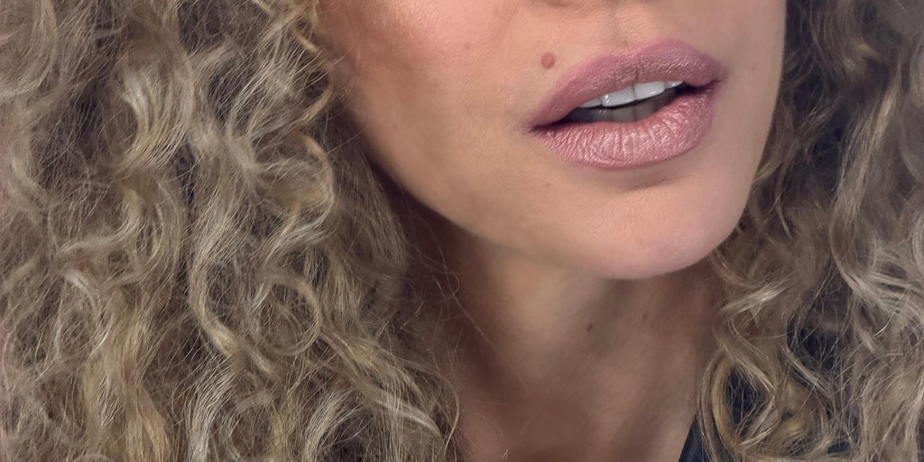 SEDUCTIVE NUDE LIPSTICK