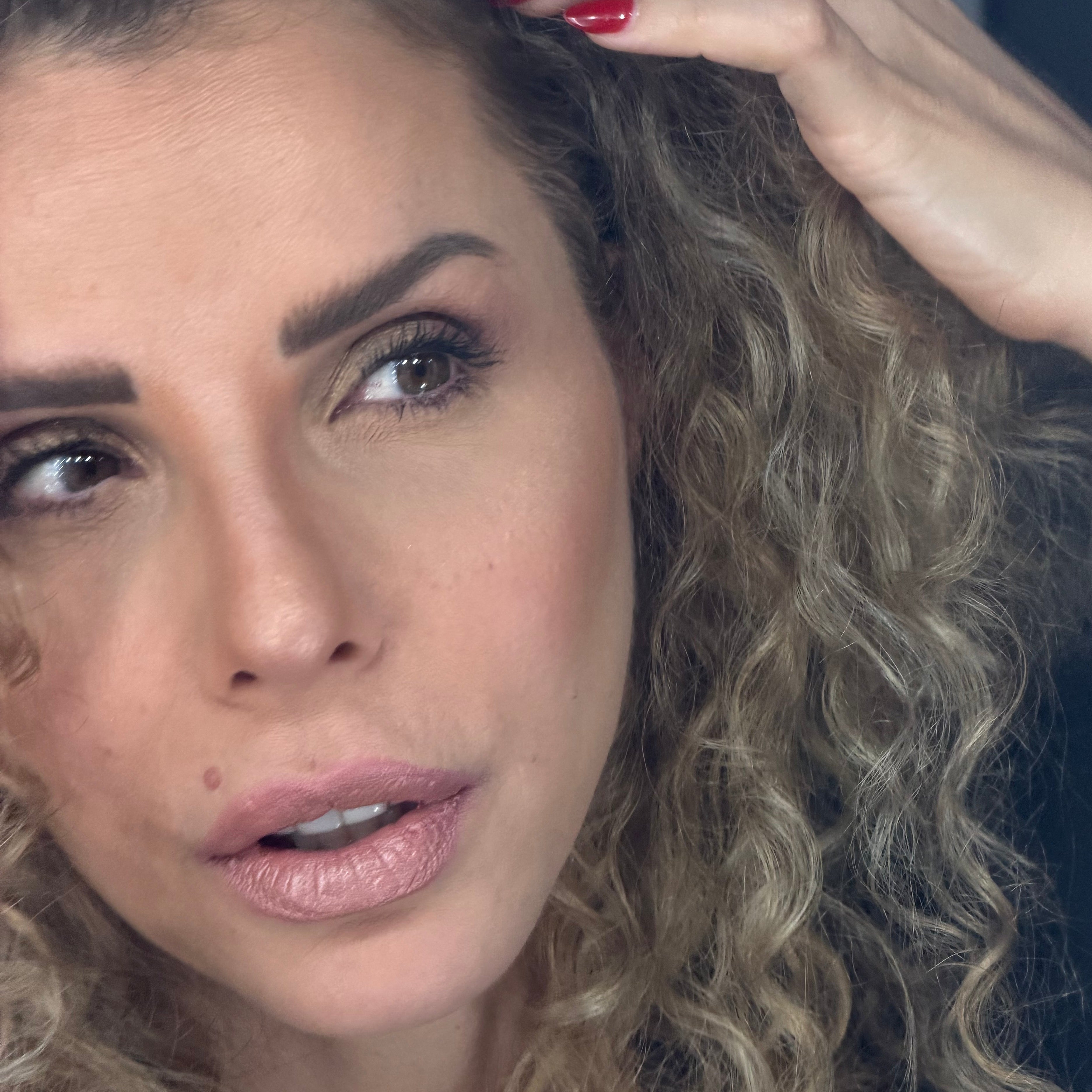 SEDUCTIVE NUDE LIPSTICK