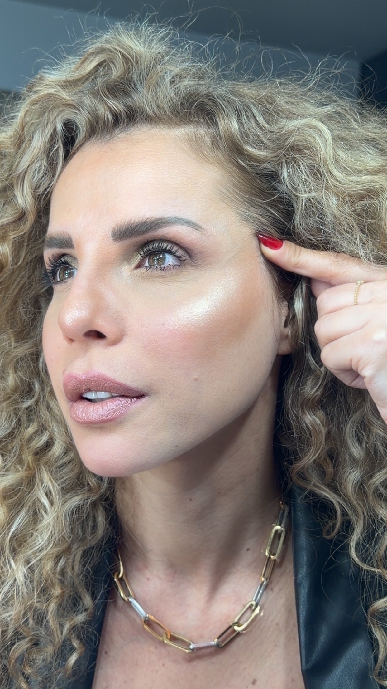 DAWN'S KISS LIQUID HIGHLIGHTER